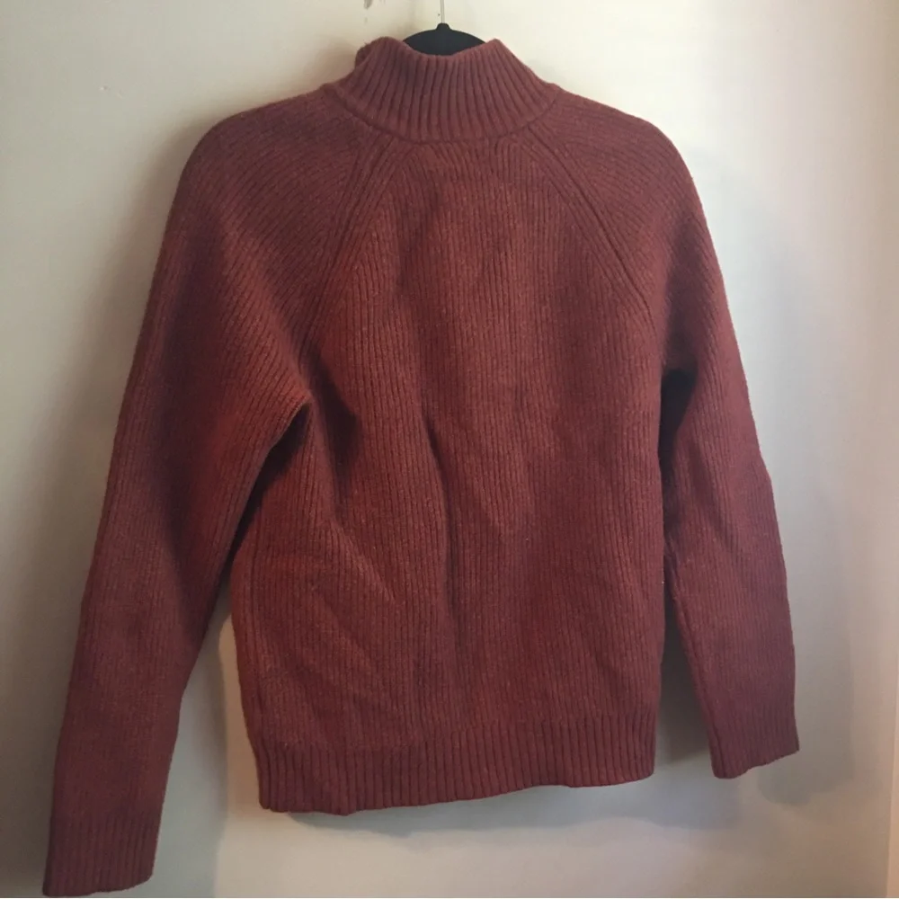 Banana Republic Women Sweater Size Large - Picture 5 of 5